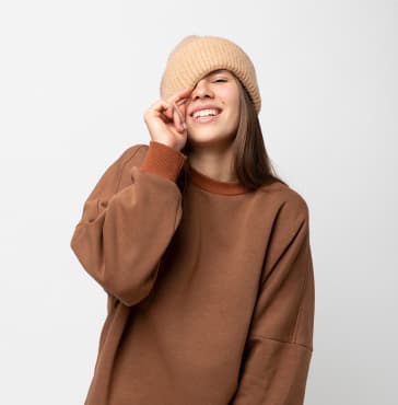 VEARME streetwear community post